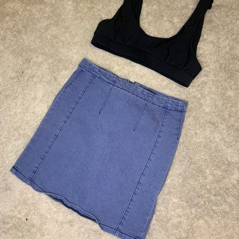Brandy Melville Skirt